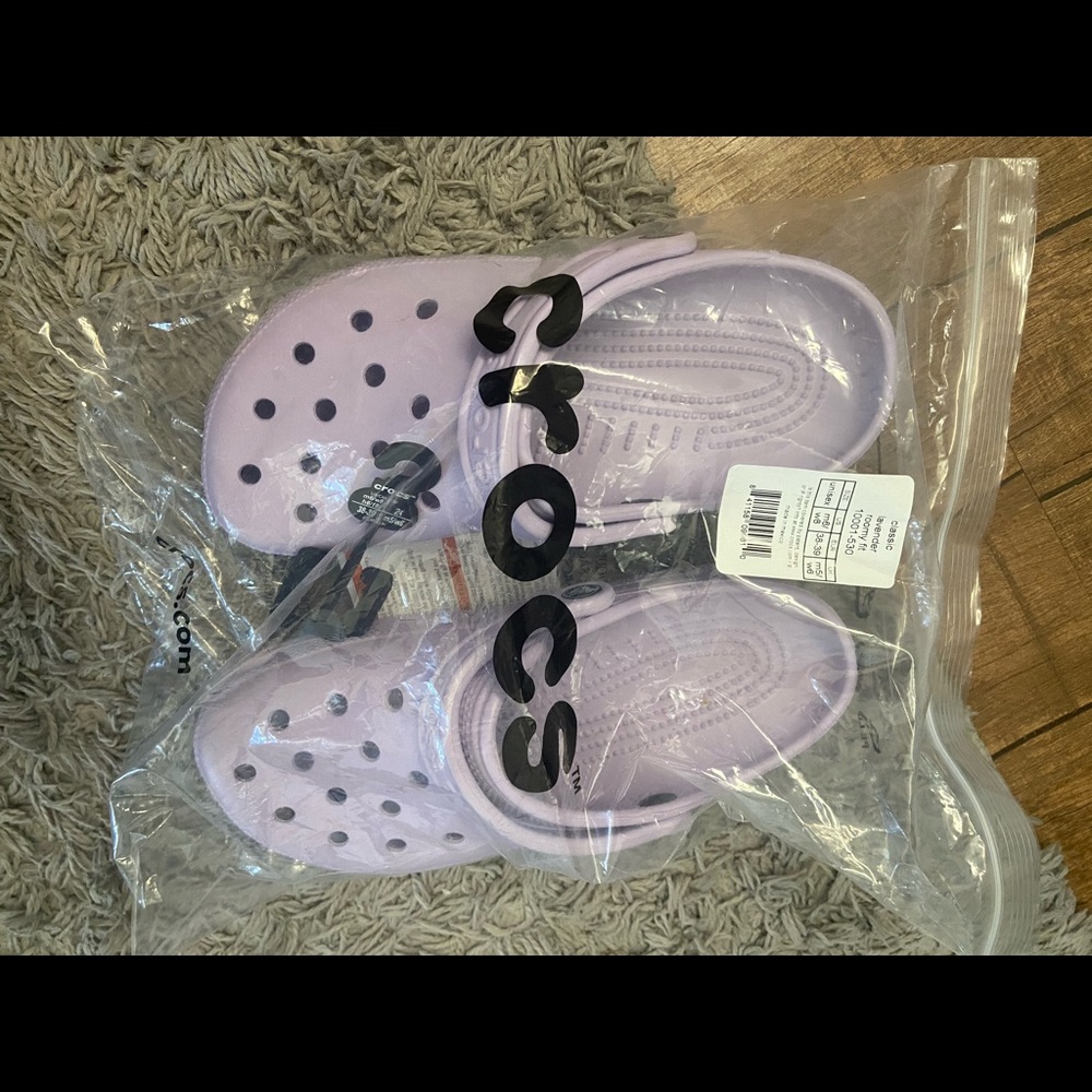 lavender crocs